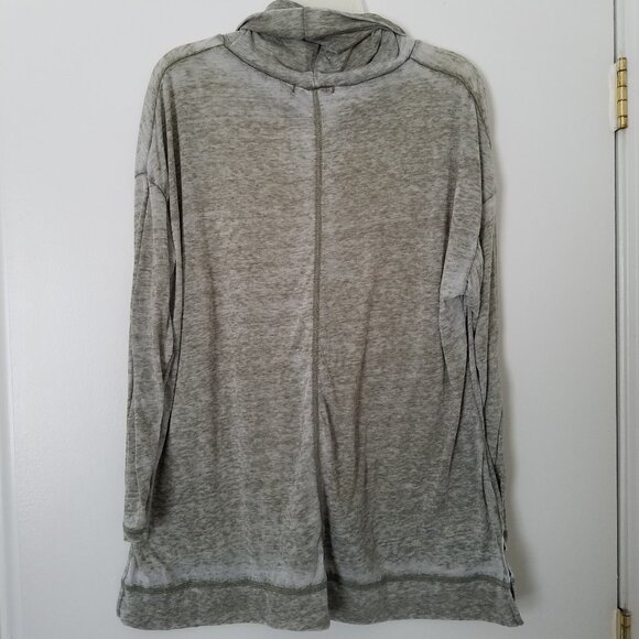 Cyrus Cow Neck Long Sleeve Burnout Blouse 1X - Picture 5 of 8